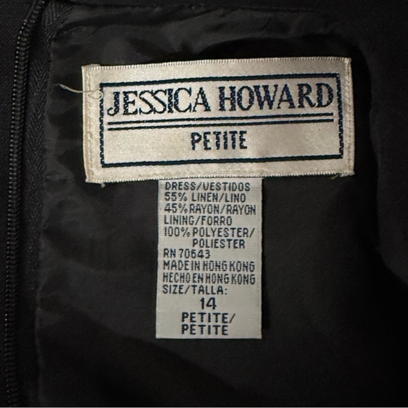 Vintage Jessica Howard Black Embroidered Floral Maxi Dress. Size 14P - Picture 9 of 10